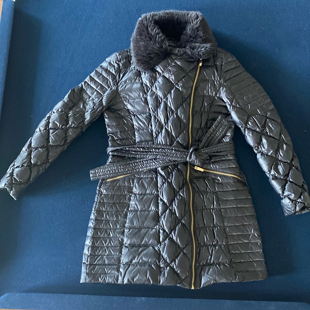 Via Spiga black puffer with fur collar